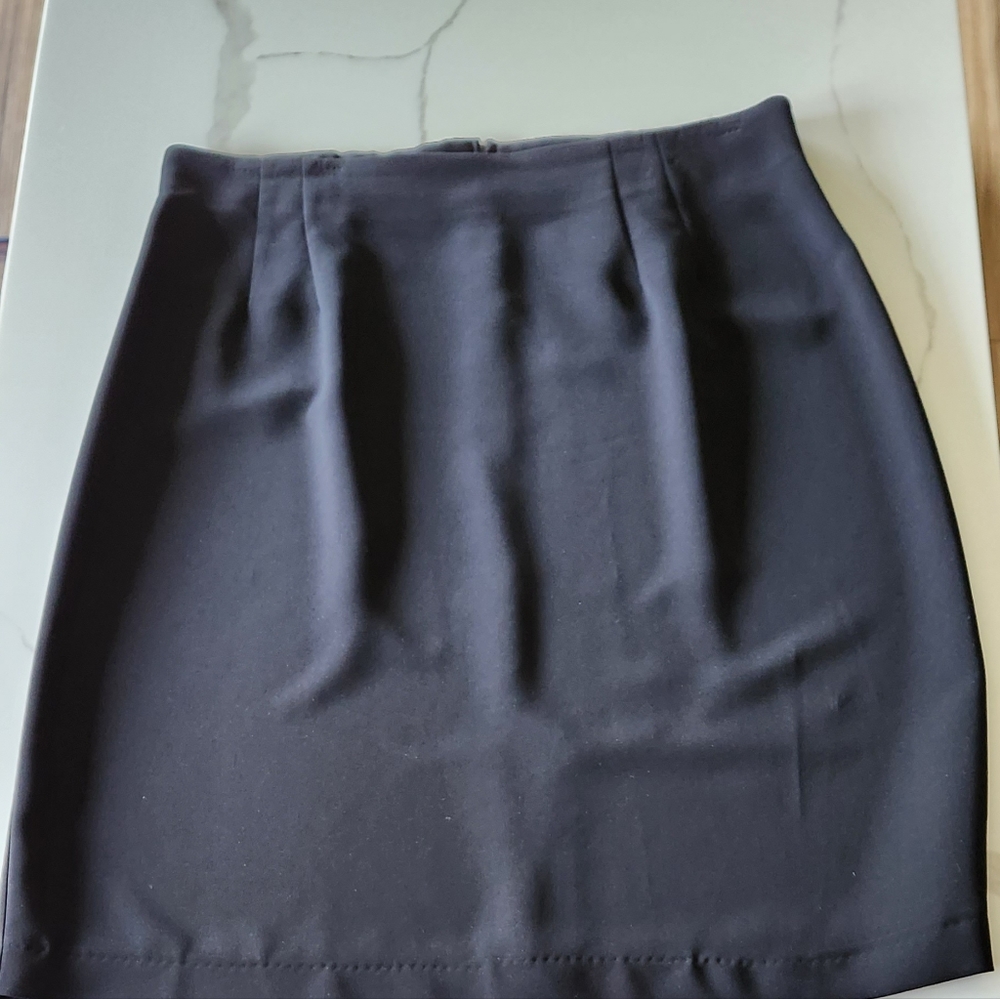 BRIGGS Black Skirt, Size 18W